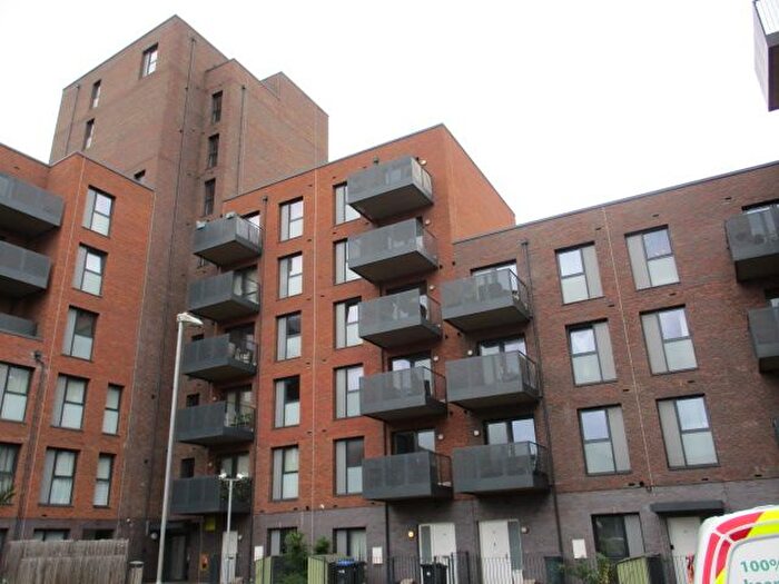 1 Bedroom Flat For Sale In Watermill Lane, Edmonton, N18