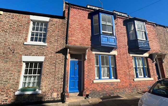 5 Bedroom Terraced House To Rent In Hallgarth Street, Durham, DH1