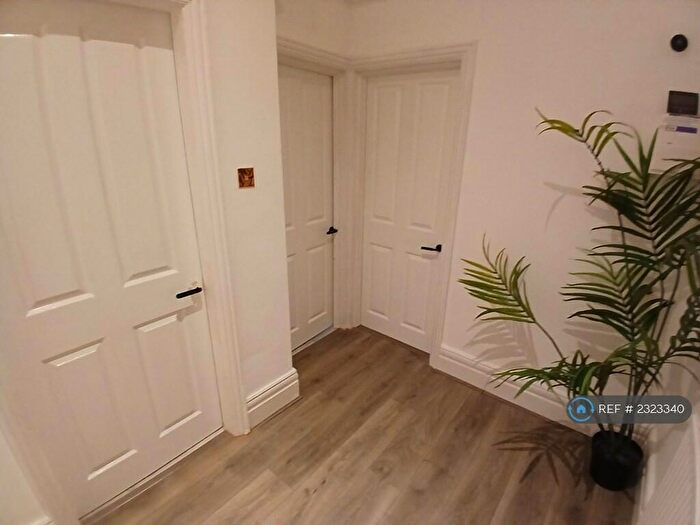 1 Bedroom Flat To Rent In Hymers Avenue, Hull, HU3