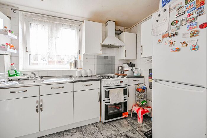 2 Bedroom Flat For Sale In Boleyn Road, London, Upton Park, London, E6
