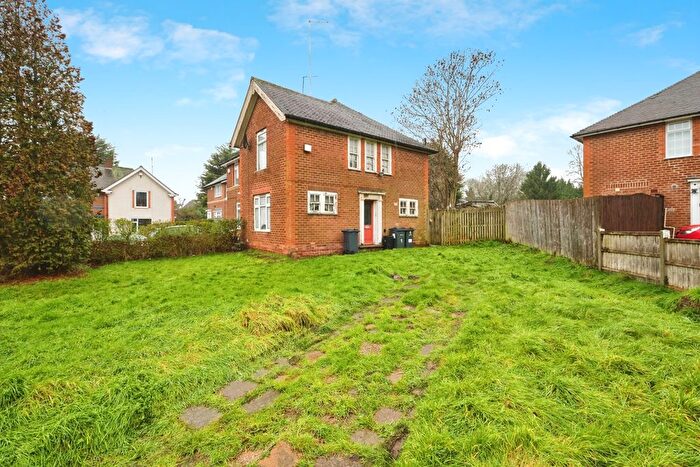 3 Bedroom Semi Detached House For Sale In Rudge Croft, Birmingham, West Midlands, B33