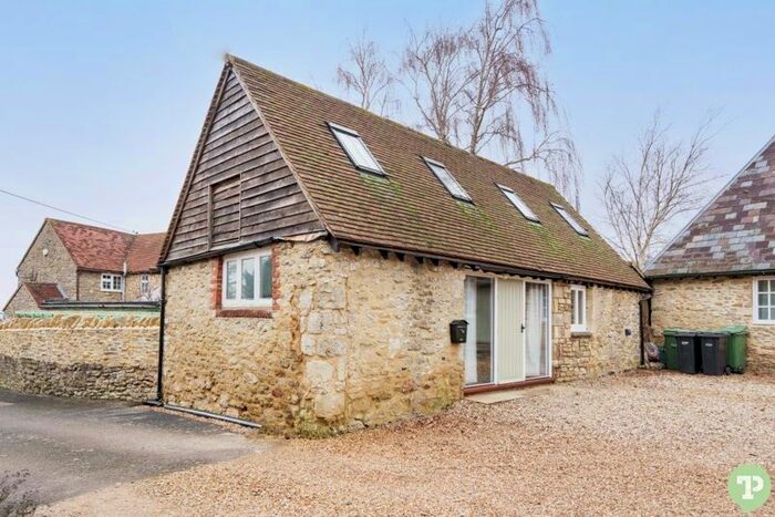 2 Bedroom Cottage To Rent In The Green, Garsington, Oxford, OX44