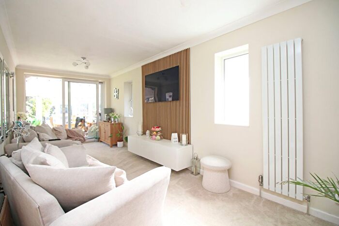 2 Bedroom Bungalow For Sale In Meadow Crescent, Poulton-Le-Fylde, FY6