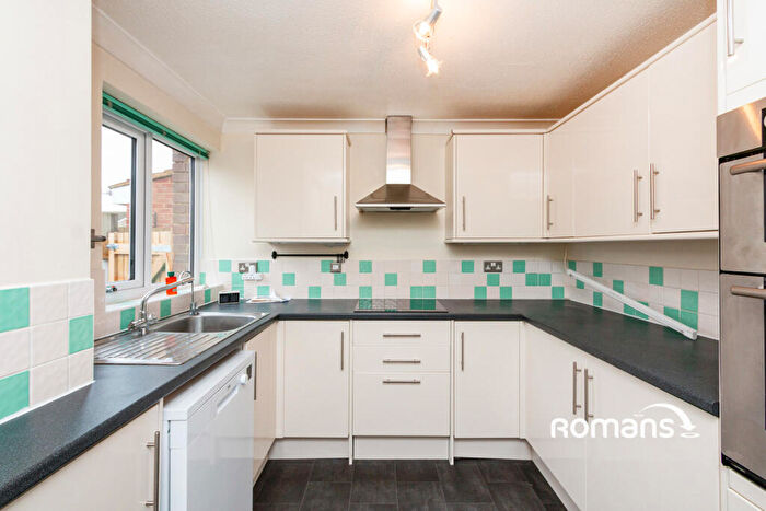 4 Bedroom Semi-Detached House To Rent In Coniston Road, Basingstoke, Hampshire, RG22