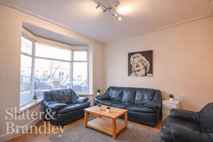 6 Bedroom Semi Detached House To Rent In South Road, West Bridgford, Nottingham, Nottinghamshire, NG2