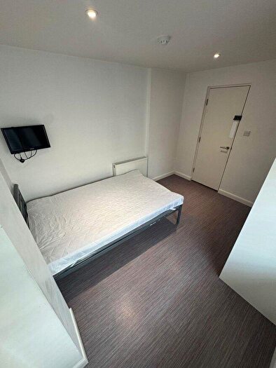 5 Bedroom Flat To Rent In Ashford Street, ST4