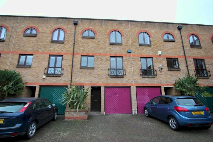 3 Bedroom Town House To Rent In Portland Square, Wapping, London, E1W