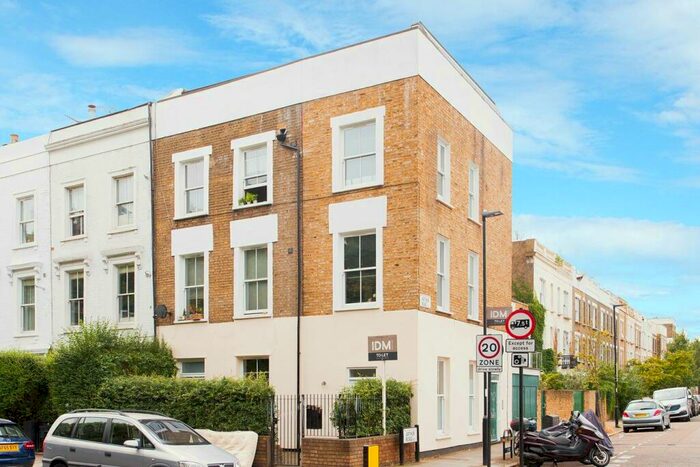 2 Bedroom Flat To Rent In Hornsey Road, London, N7