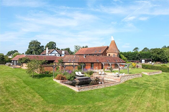 6 Bedroom Equestrian Property For Sale In Coldharbour Lane, Hildenborough, Tonbridge, Kent, TN11