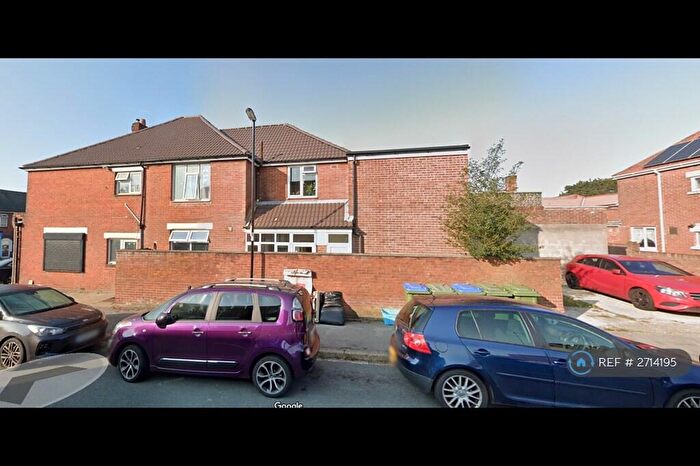 4 Bedroom Flat To Rent In Deacon Road, Southampton, SO19