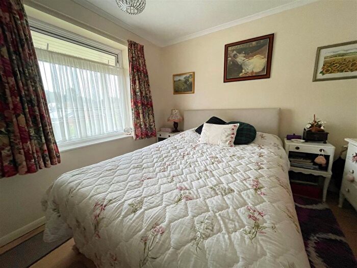 2 Bedroom Detached Bungalow For Sale In Greenlydd Close, Niton, Ventnor, PO38