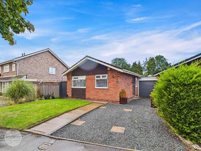 2 Bedroom Detached Bungalow For Sale In Lyall Close, Hereford, HR1