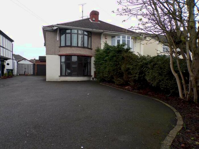 3 Bedroom House To Rent In Stratton St Margaret, Swindon, SN3