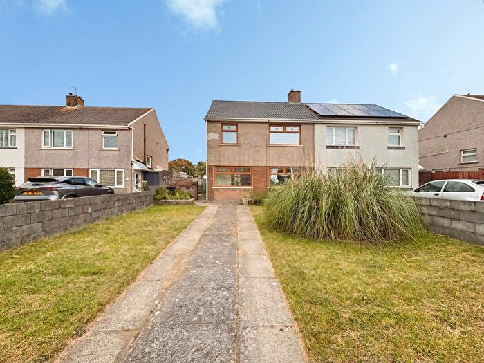 3 Bedroom Property To Rent In Mozart Drive, Port Talbot, SA12