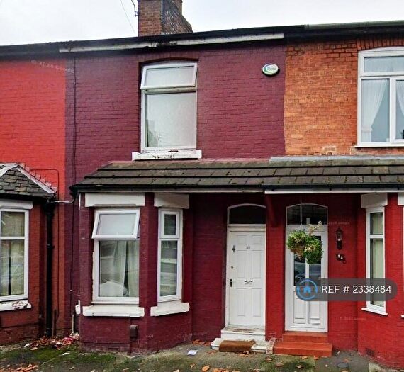 3 Bedroom Terraced House To Rent In Mildred Street, Salford, M7