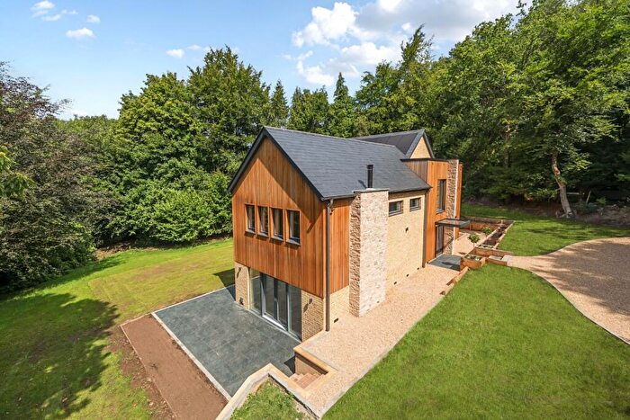 5 Bedroom Detached House For Sale In Whitmore Vale Road, Hindhead, Surrey, GU26
