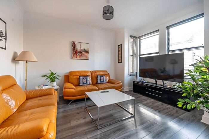 3 Bedroom Terraced House For Sale In Selsdon Road, Upton Park, London, E13