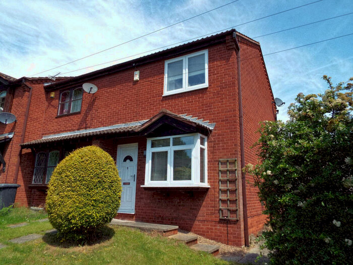 2 Bedroom End Of Terrace House To Rent In Kestrel Close, NG4