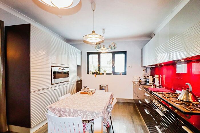 4 Bedroom Detached House For Sale In London Road, Attleborough, NR17