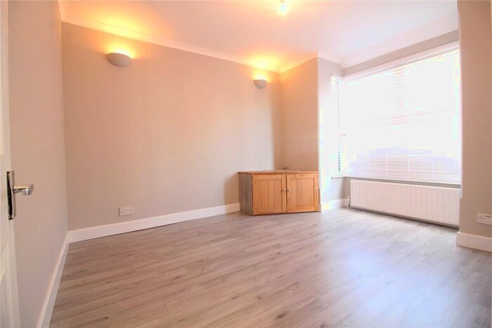 3 Bedroom Terraced House To Rent In Churchill Road, Gravesend, Kent, DA11