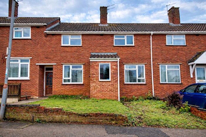 3 Bedroom Town House For Sale In Rider Haggard Road, NR7