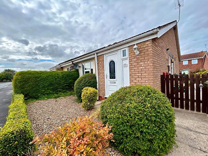 2 Bedroom Semi-Detached Bungalow To Rent In Bed Semi-Detached Bungalow, Avocet Way, Bridlington, YO15