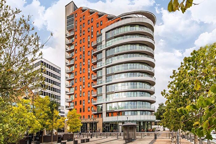 2 Bedroom Flat To Rent In Brewhouse Lane, London, SW15
