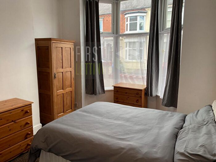 5 Bedroom Terraced House To Rent In Equity Road, West End, LE3
