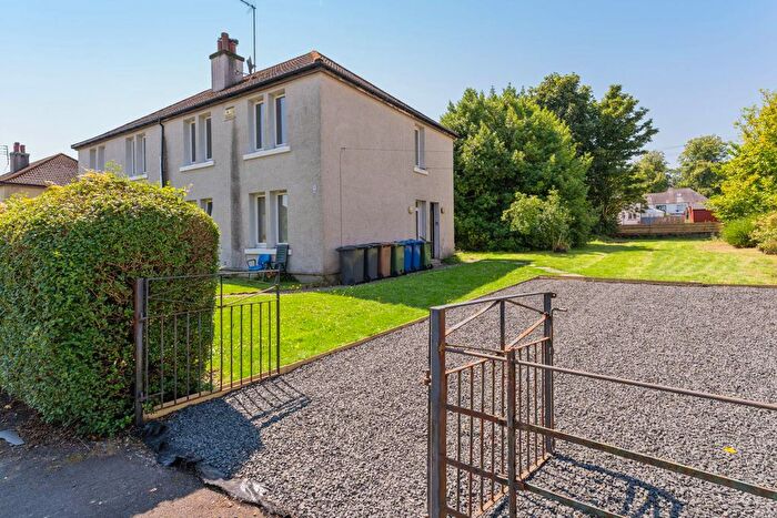 1 Bedroom Flat For Sale In Freeland Drive, Bridge Of Weir, PA11