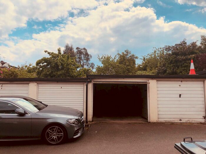 Garage / Parking To Rent In Rosebery Mews, Muswell Hill, N10