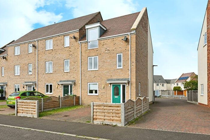 4 Bedroom End Of Terrace House For Sale In Minnow Avenue, King's Lynn, PE30