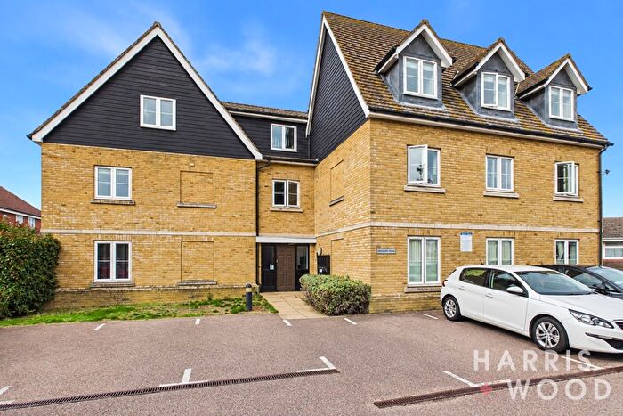 3 Bedroom Flat For Sale In Balmoral Court, Edinburgh Gardens, Braintree, Essex, CM7