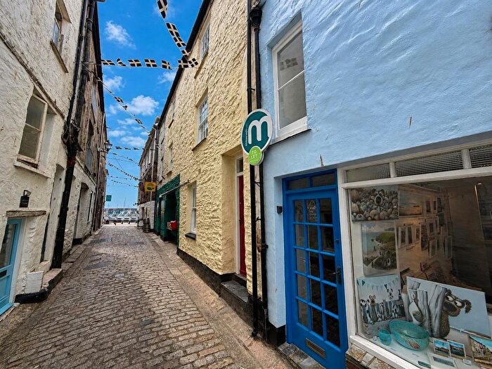2 Bedroom Flat To Rent In Fore Street, Mevagissey, St. Austell, PL26
