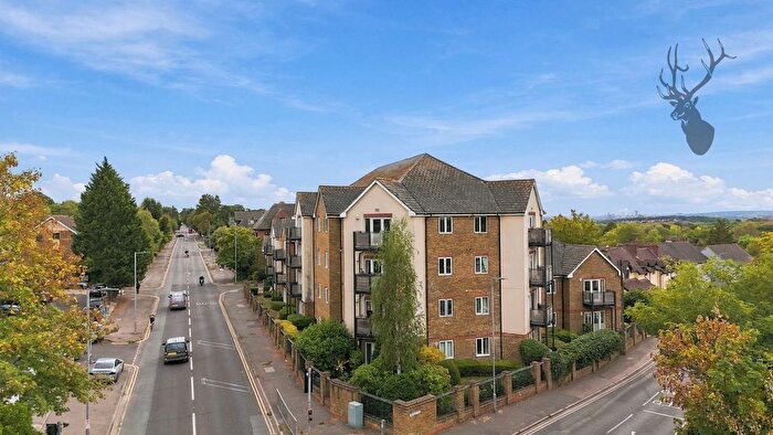 2 Bedroom Flat For Sale In Epping New Road, Iceni Court, IG9
