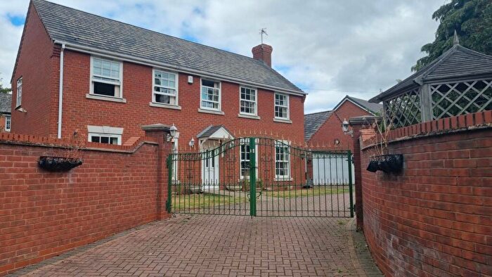 4 Bedroom Detached House To Rent In Bewdley Road, Kidderminster, DY11