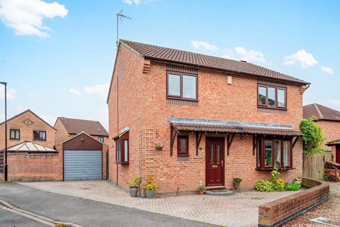 4 Bedroom Detached House For Sale In Beckside, Elvington, York, YO41