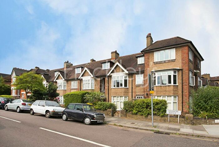 1 Bedroom Apartment To Rent In Stanhope Court, East End Road, Finchley, N3