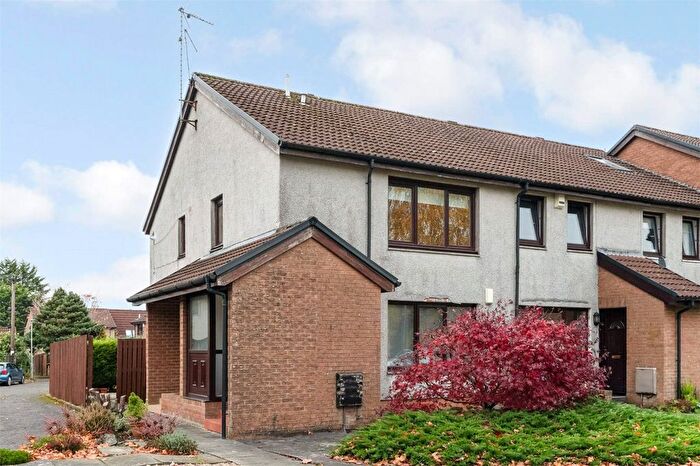 1 Bedroom Flat For Sale In Wellmeadow Green, Newton Mearns, Glasgow, East Renfrewshire, G77