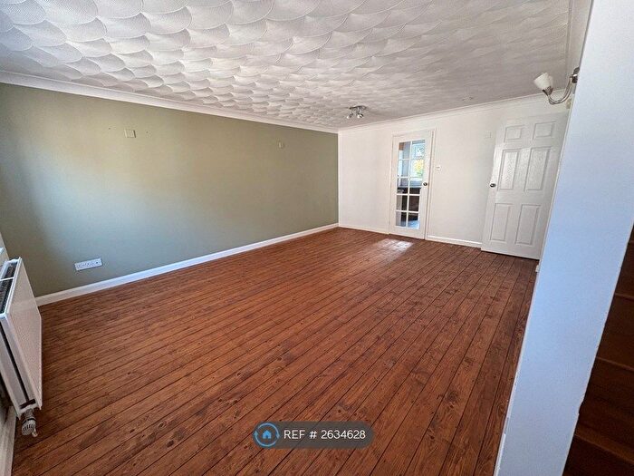 3 Bedroom Terraced House To Rent In Underwood Road, Plymouth, PL7