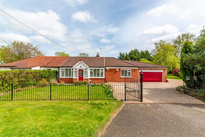 4 Bedroom Semi-Detached Bungalow For Sale In Medburn, NE20