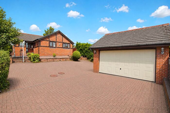 3 Bedroom Detached Bungalow For Sale In Old Brow Lane, Rochdale, OL16