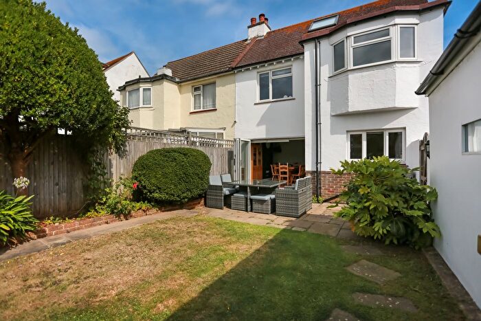 3 Bedroom Semi-detached House For Sale In St Keyna Avenue, Hove, East Sussex, BN3