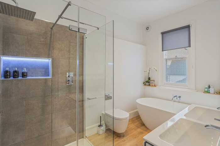 5 Bedroom Semi-Detached House To Rent In Iffley Road, Oxford, OX4