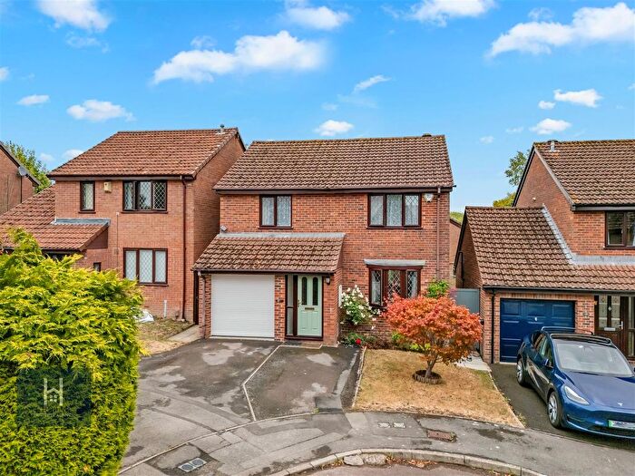 4 Bedroom Detached House For Sale In Brookfield Close, Chipping Sodbury, BS37