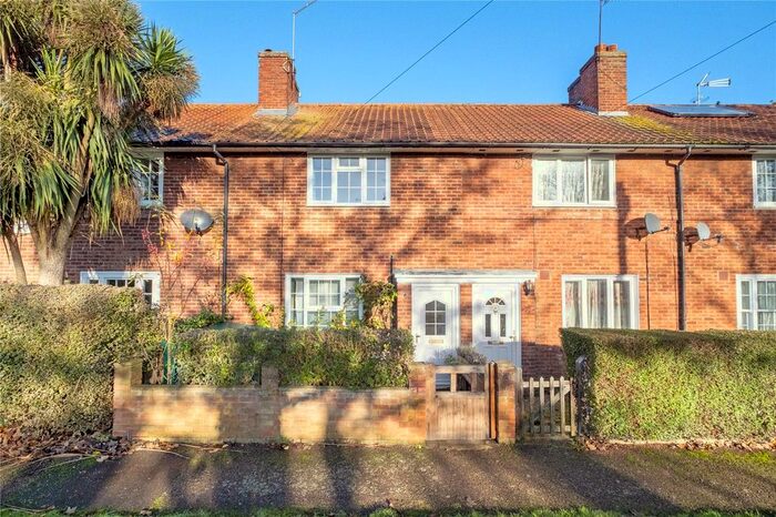 2 Bedroom Property To Rent In Laneway, Putney, SW15