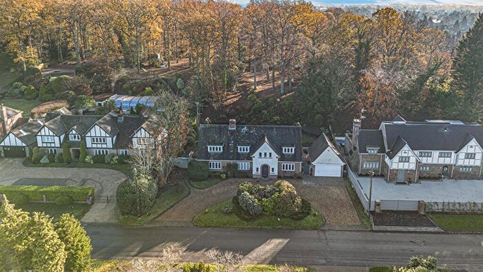 5 Bedroom Detached House For Sale In Old Bath Road, Sonning, Reading, RG4