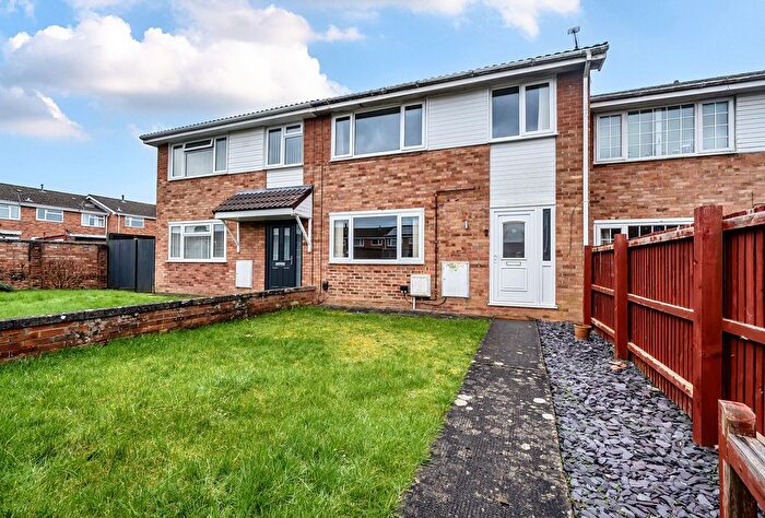 3 Bedroom Terraced House For Sale In Littledean, Yate, Bristol, Gloucestershire, BS37