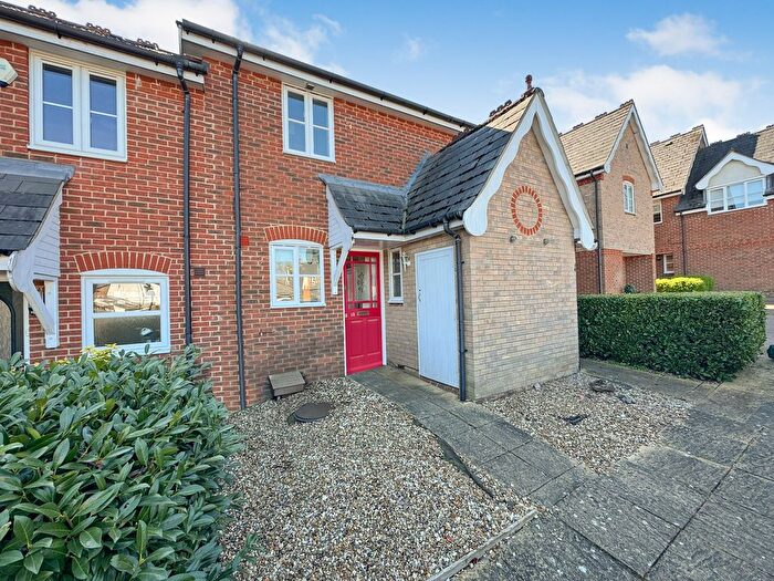 2 Bedroom Terraced House To Rent In Vallance Place, Harpenden, AL5