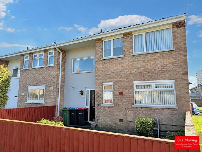 3 Bedroom Semi-Detached House For Sale In Auckland Road, Blacon, CH1