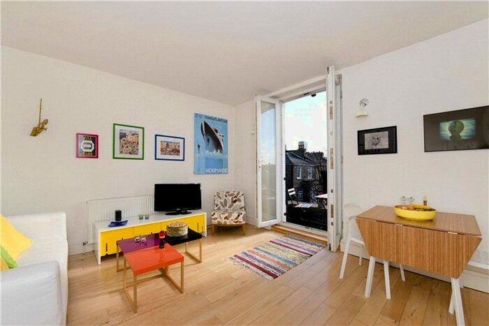 2 Bedroom Flat To Rent In Rossmore Close, Rossmore Road, London, NW1